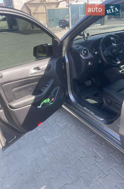Хэтчбек Mercedes-Benz B-Class 2015 в 