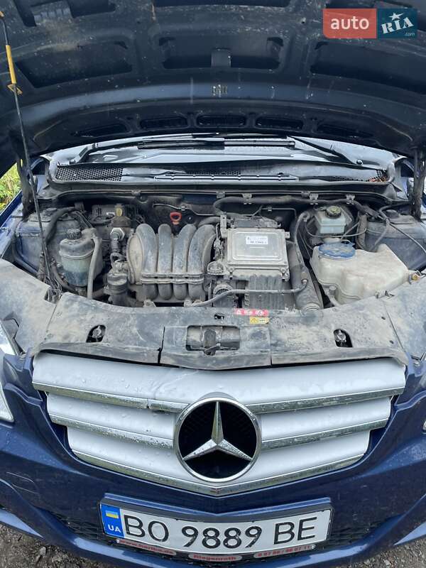 Хэтчбек Mercedes-Benz B-Class 2010 в Тернополе фото 3 Хэтчбек Mercedes-Benz B-Class 2010 в Тернополе