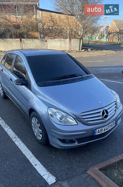 Хэтчбек Mercedes-Benz B-Class 2006 в 
