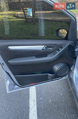 Хэтчбек Mercedes-Benz B-Class 2006 в 