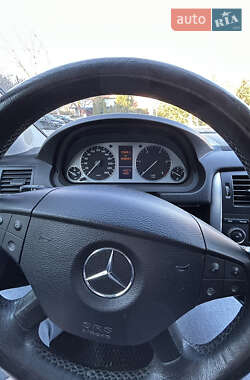 Хэтчбек Mercedes-Benz B-Class 2005 в 