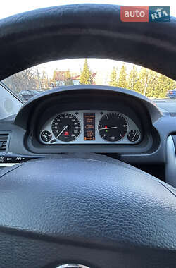 Хэтчбек Mercedes-Benz B-Class 2005 в 