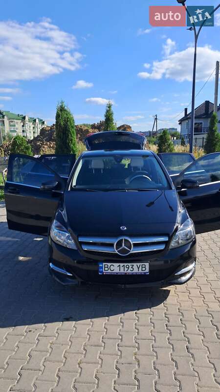 Хэтчбек Mercedes-Benz B-Class 2017 в Дрогобыче