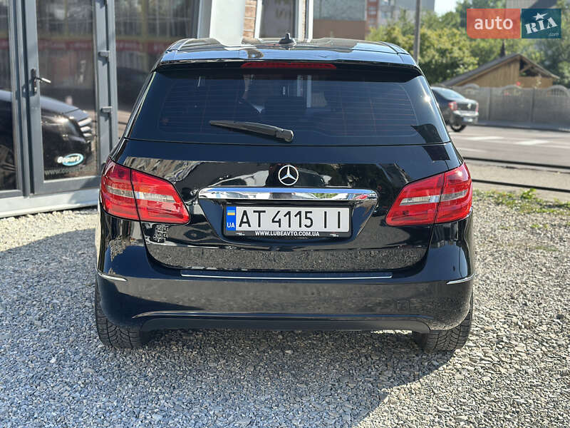 Хэтчбек Mercedes-Benz B-Class 2014 в Ивано-Франковске
