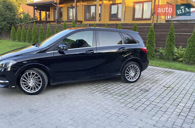 Хэтчбек Mercedes-Benz B-Class 2016 в 