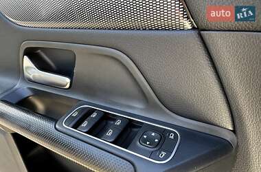 Хэтчбек Mercedes-Benz B-Class 2019 в 