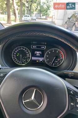 Хэтчбек Mercedes-Benz B-Class 2014 в 