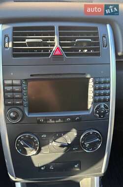 Хэтчбек Mercedes-Benz B-Class 2005 в 