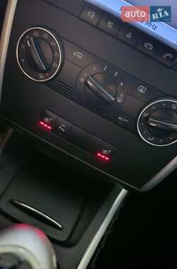 Хэтчбек Mercedes-Benz B-Class 2005 в 