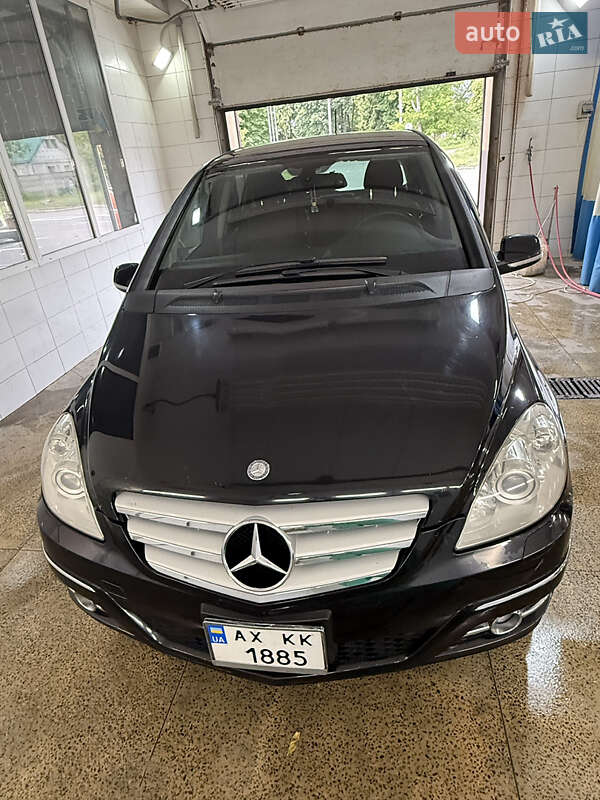 Хэтчбек Mercedes-Benz B-Class 2010 в Харькове фото 3 Хэтчбек Mercedes-Benz B-Class 2010 в Харькове