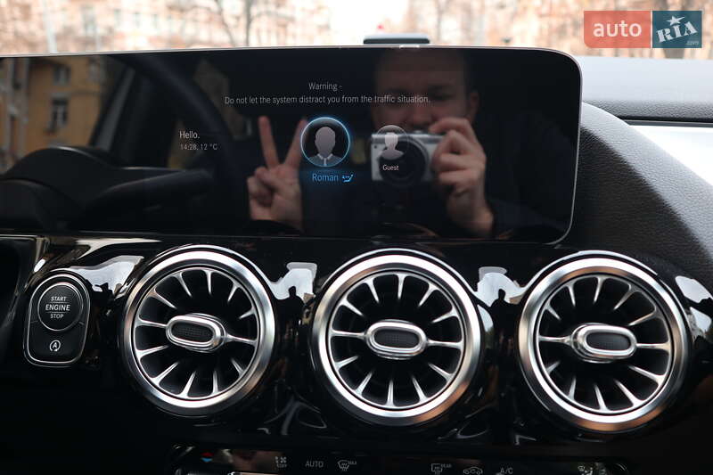 Хэтчбек Mercedes-Benz B-Class 2018 в Киеве