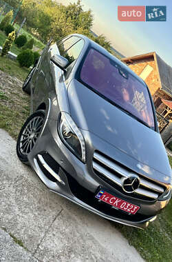 Хэтчбек Mercedes-Benz B-Class 2016 в 