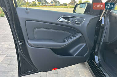 Хэтчбек Mercedes-Benz B-Class 2015 в 