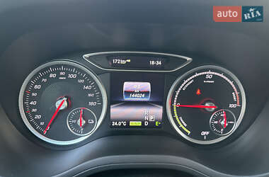 Хэтчбек Mercedes-Benz B-Class 2015 в 
