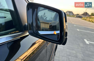 Хэтчбек Mercedes-Benz B-Class 2015 в 