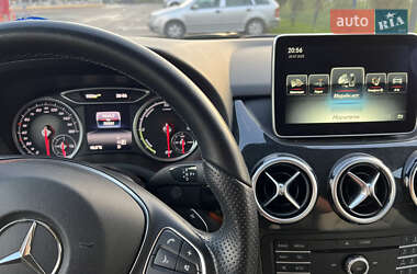 Хэтчбек Mercedes-Benz B-Class 2015 в 