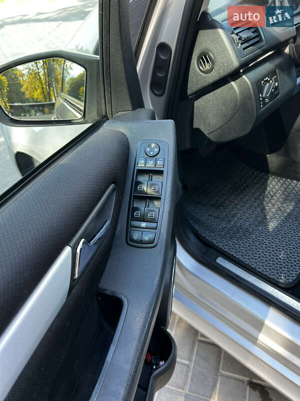 Хэтчбек Mercedes-Benz B-Class 2006 в Ровно