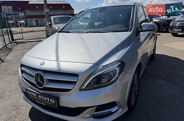 Mercedes-Benz B-Class 2015 Mercedes-Benz B-Class 2015
