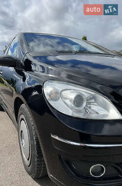 Хэтчбек Mercedes-Benz B-Class 2006 в 