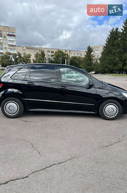 Хэтчбек Mercedes-Benz B-Class 2006 в 