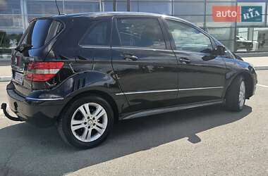 Хэтчбек Mercedes-Benz B-Class 2008 в 