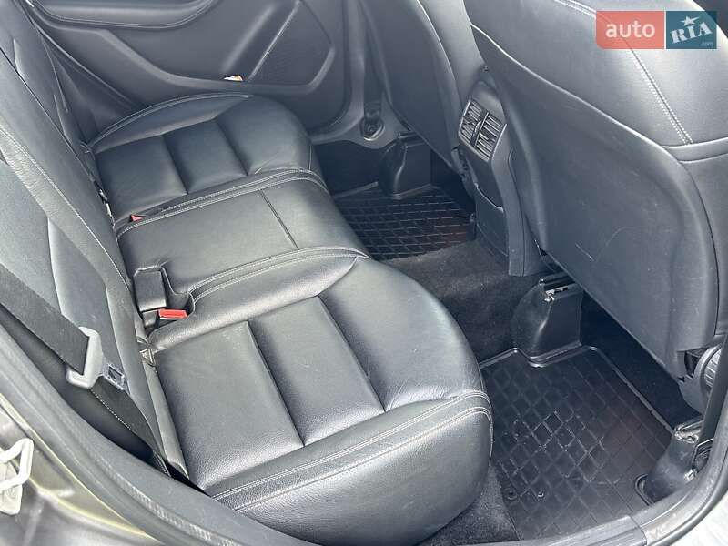 Хетчбек Mercedes-Benz B-Class 2014 в Глевасі