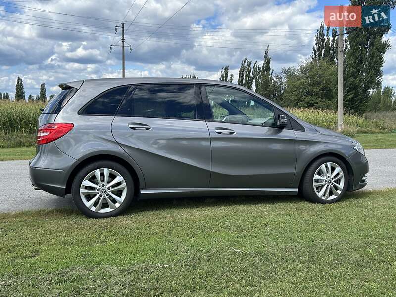 Хетчбек Mercedes-Benz B-Class 2014 в Глевасі
