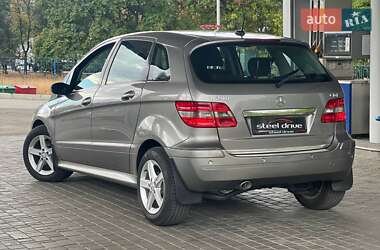 Хэтчбек Mercedes-Benz B-Class 2007 в 