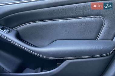 Хэтчбек Mercedes-Benz B-Class 2015 в 