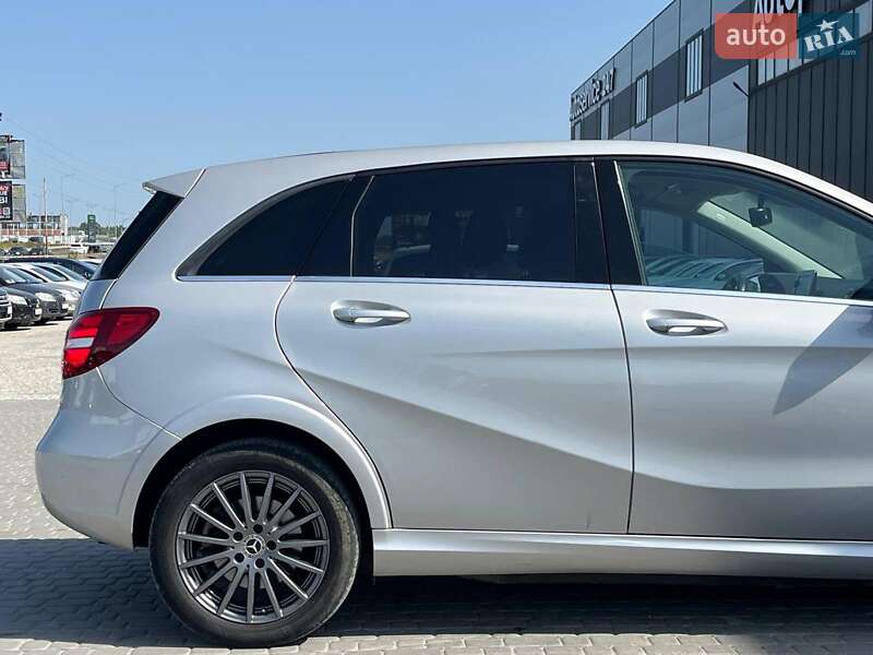 Хэтчбек Mercedes-Benz B-Class 2017 в Львове
