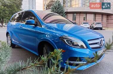 Mercedes-Benz B-Class 2014