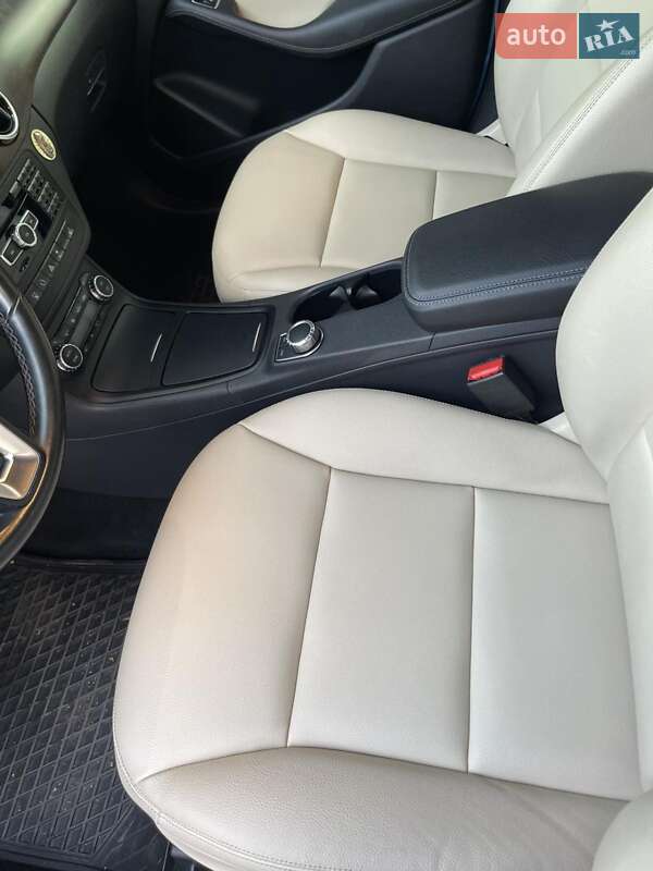 Хэтчбек Mercedes-Benz B-Class 2014 в Одессе фото 11 Хэтчбек Mercedes-Benz B-Class 2014 в Одессе