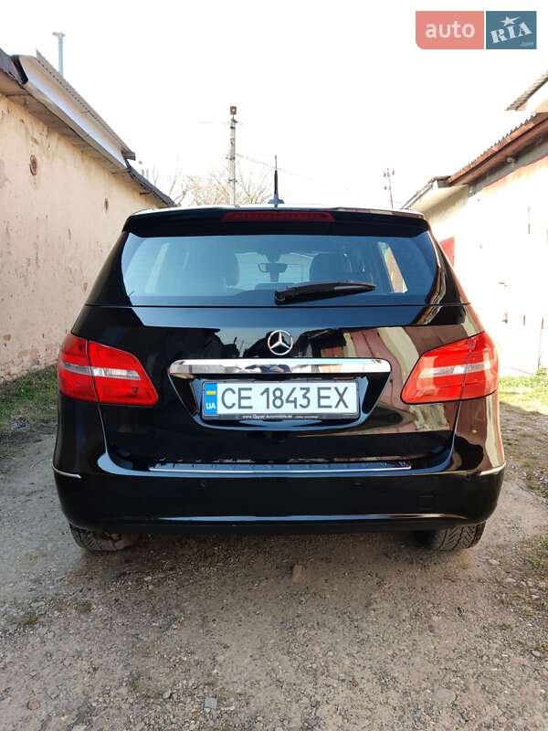 Хэтчбек Mercedes-Benz B-Class 2013 в Черновцах