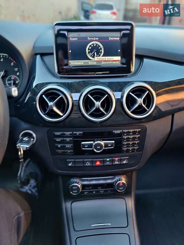 Хэтчбек Mercedes-Benz B-Class 2013 в Черновцах