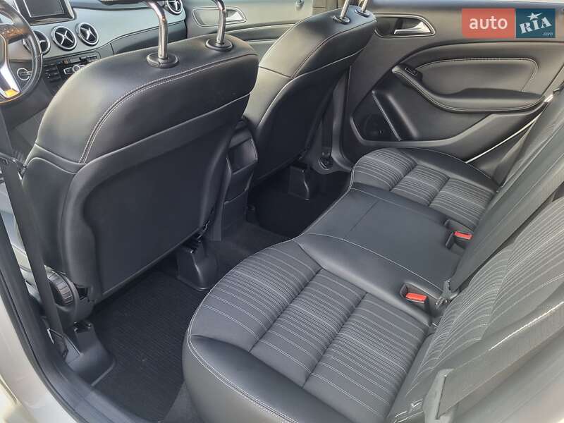 Хэтчбек Mercedes-Benz B-Class 2012 в Луцке