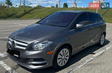 Mercedes-Benz B-Class 2017