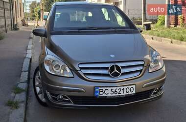 Хэтчбек Mercedes-Benz B-Class 2008 в 
