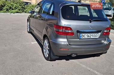 Хэтчбек Mercedes-Benz B-Class 2008 в 