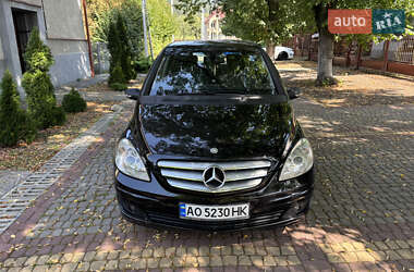 Хэтчбек Mercedes-Benz B-Class 2006 в 