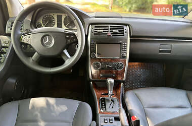 Хэтчбек Mercedes-Benz B-Class 2006 в 