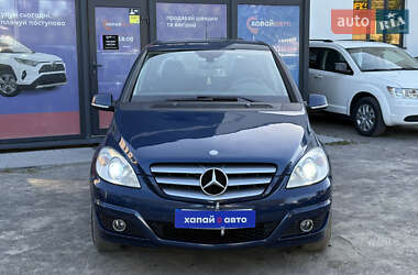 Хэтчбек Mercedes-Benz B-Class 2008 в 