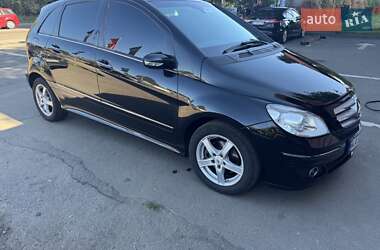 Хэтчбек Mercedes-Benz B-Class 2008 в 