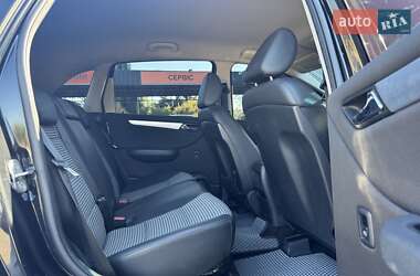 Хэтчбек Mercedes-Benz B-Class 2008 в 