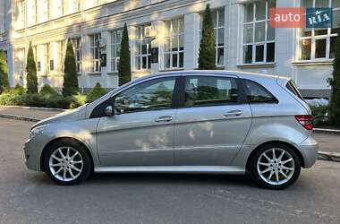 Хэтчбек Mercedes-Benz B-Class 2007 в 