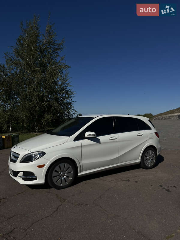Хэтчбек Mercedes-Benz B-Class 2014 в Черкассах