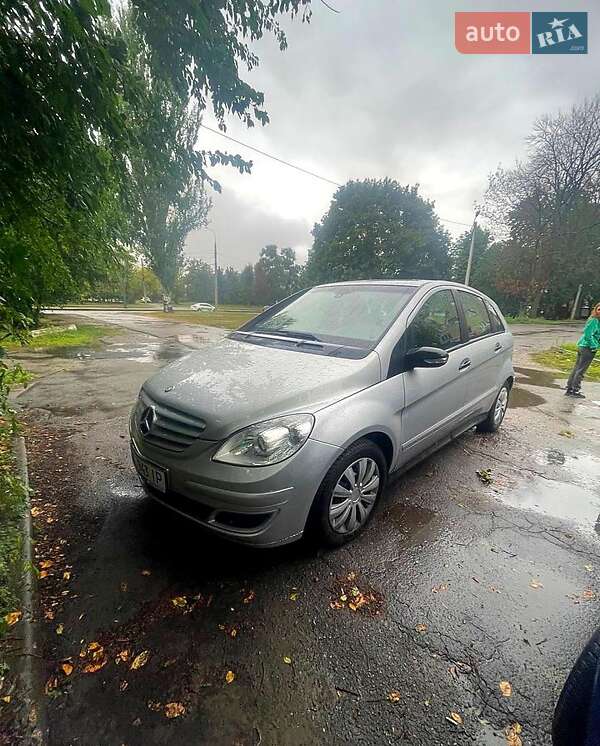 Mercedes-Benz B-Class 2005