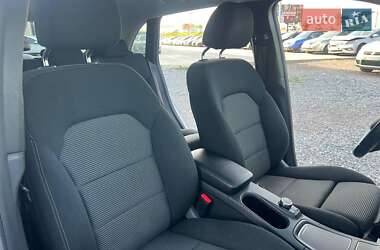 Хетчбек Mercedes-Benz B-Class 2015 в 