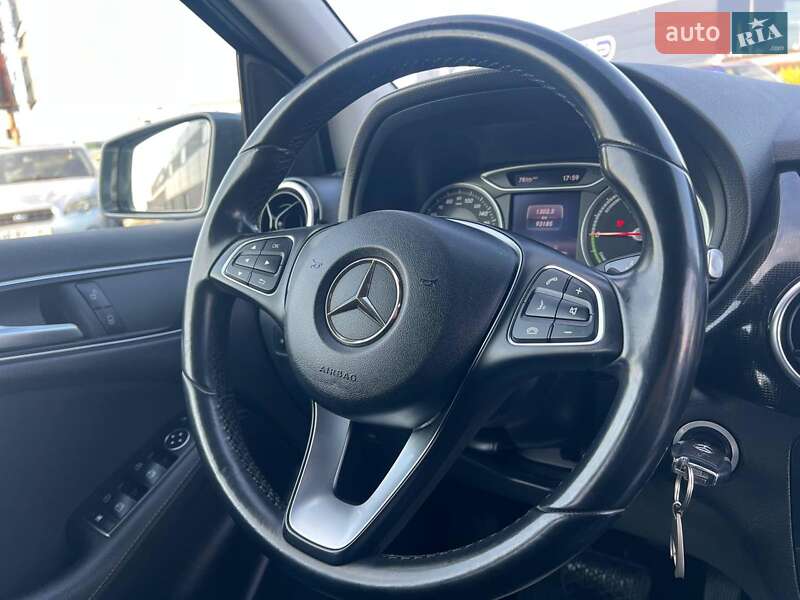 Хетчбек Mercedes-Benz B-Class 2015 в Львові