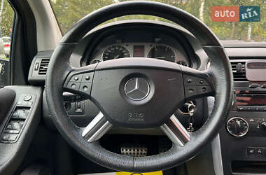 Хэтчбек Mercedes-Benz B-Class 2007 в 