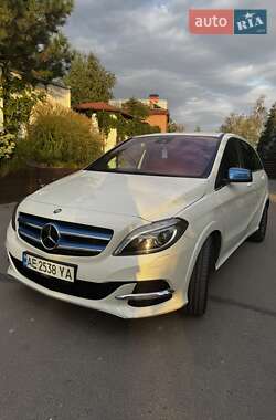 Mercedes-Benz B-Class 2016